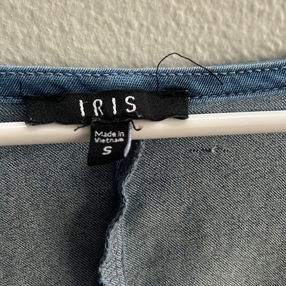 IRIS Women’s Denim Dress - Picture 4 of 6